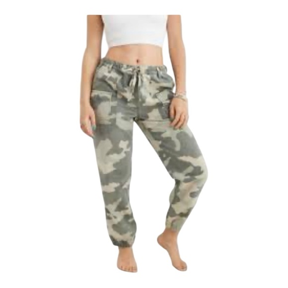 Aerie Double Pocket Utility Jogger Women Camo Size S - Picture 1 of 16